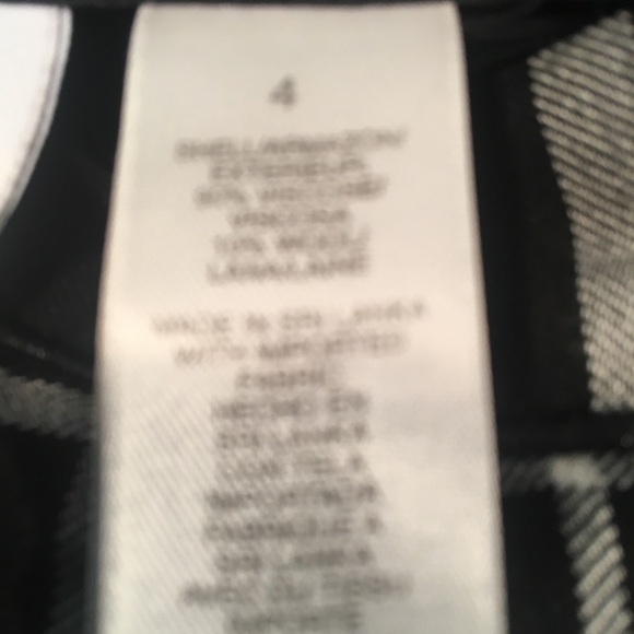 Liz Claiborne black plaid wrap skirt  size 4 - Picture 4 of 4